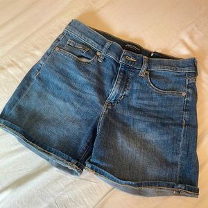 Banana republic mid-rise denim shorts, size 26